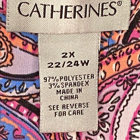 Catherine’s brand paisley patterned blouse - Picture 3 of 4